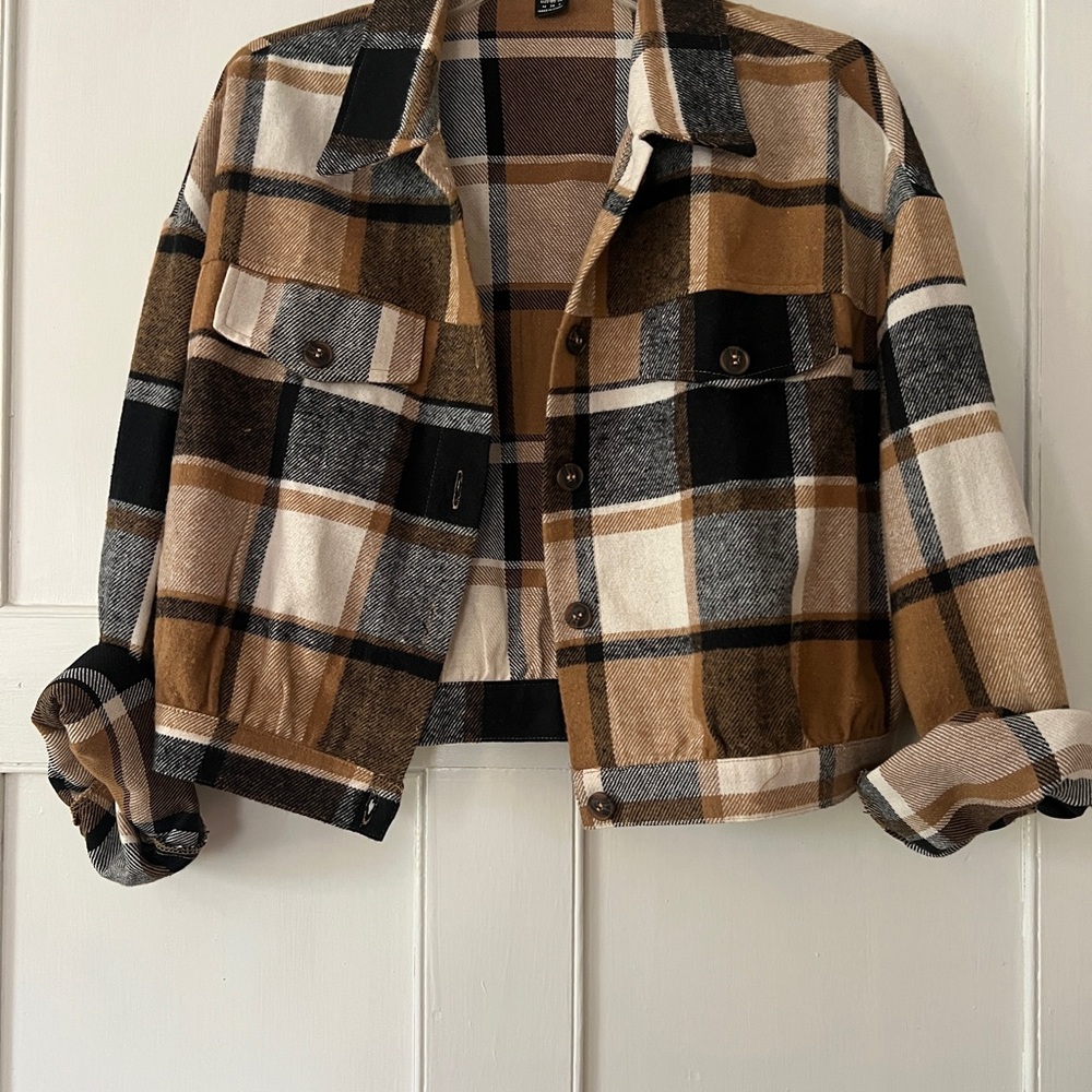 Plaid Cropped Shacket - Brown/Black/White